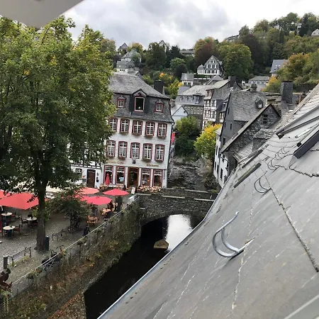 Ferienhaus An der Rur - 3 Apartments mitten in Monschau Exterior foto